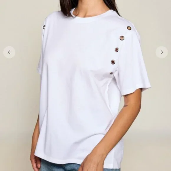 Cotton Boyfriend Tee With Grommets in White - Picture 2 of 3